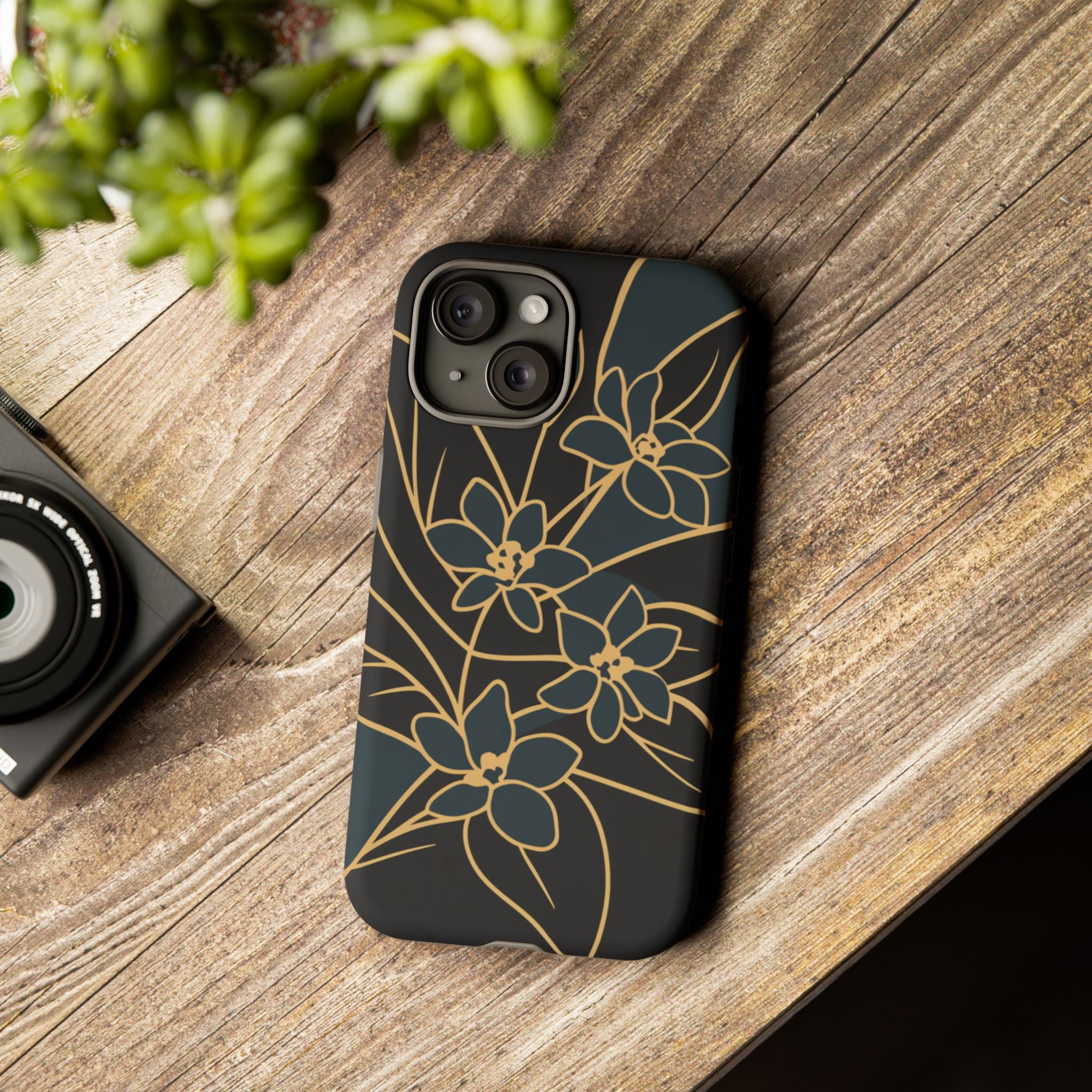 Golden Bloom - Elegant Floral Line Art Phone Case