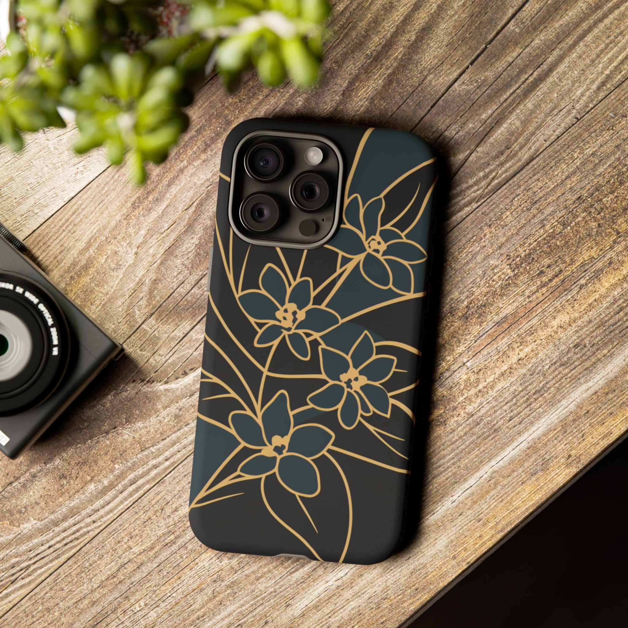 Golden Bloom - Elegant Floral Line Art Phone Case