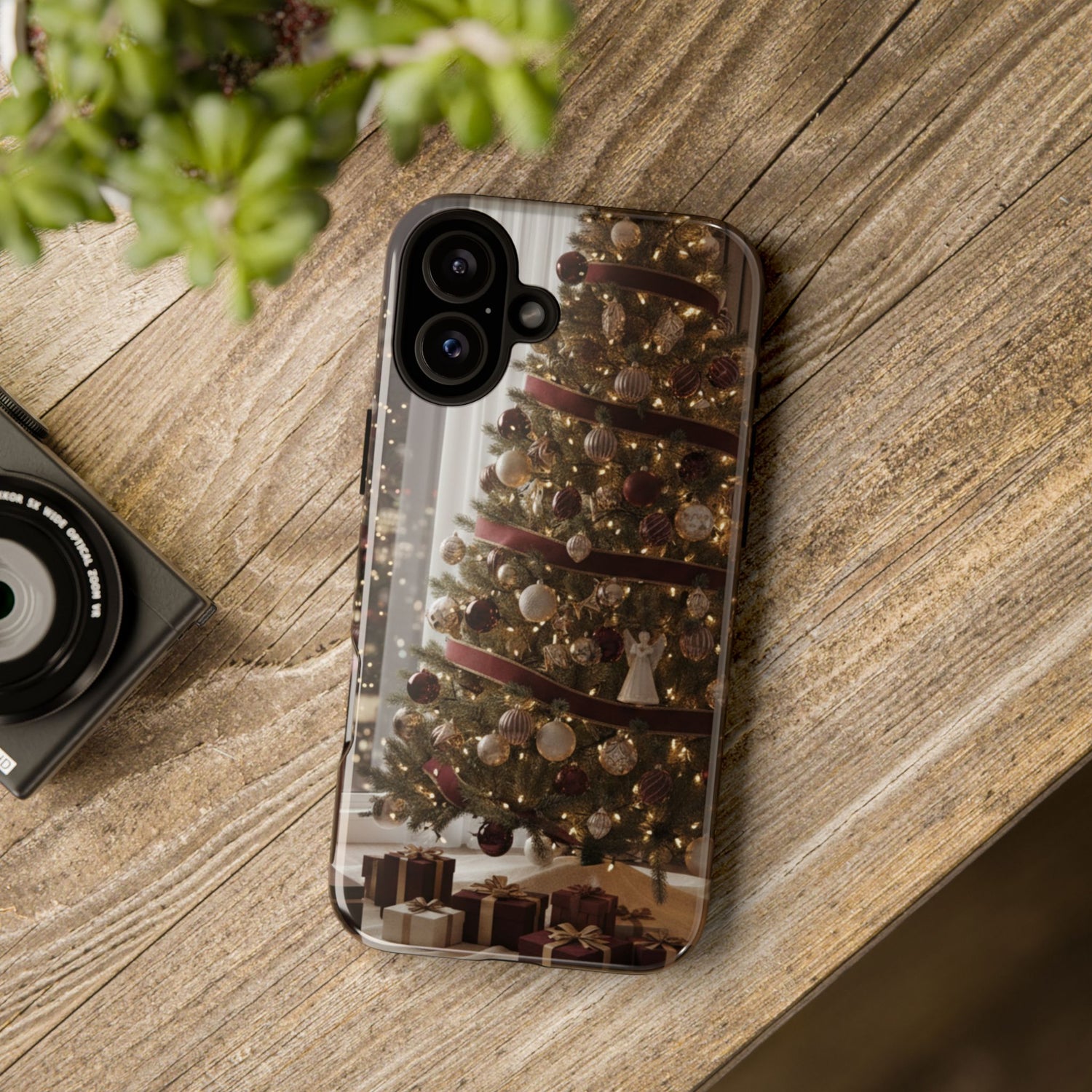 Enchanted Noel - Christmas Tree Glow Phone Case