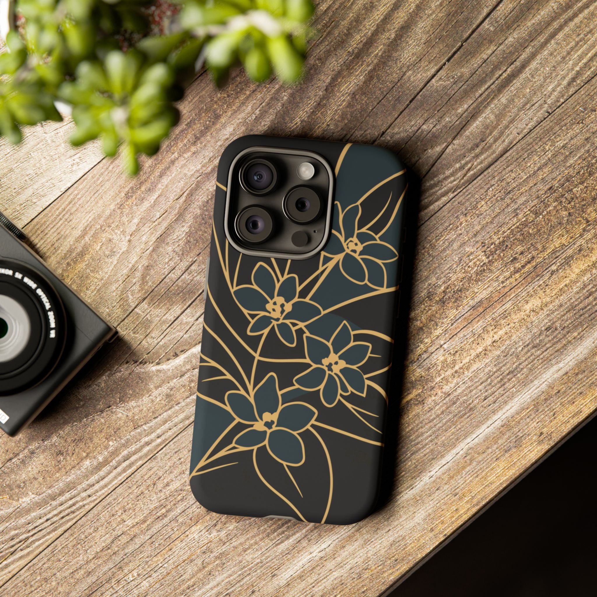 Golden Bloom - Elegant Floral Line Art Phone Case