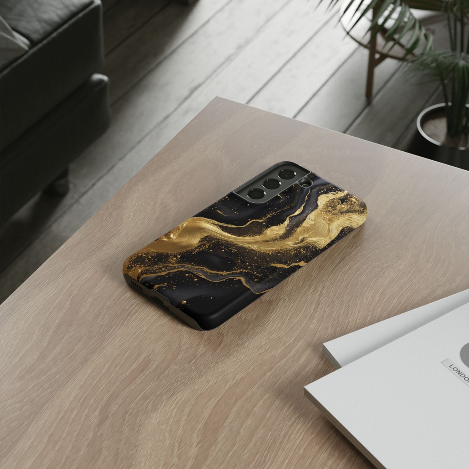 Golden Flow - Black &amp; Gold Marble Luxe Phone Case