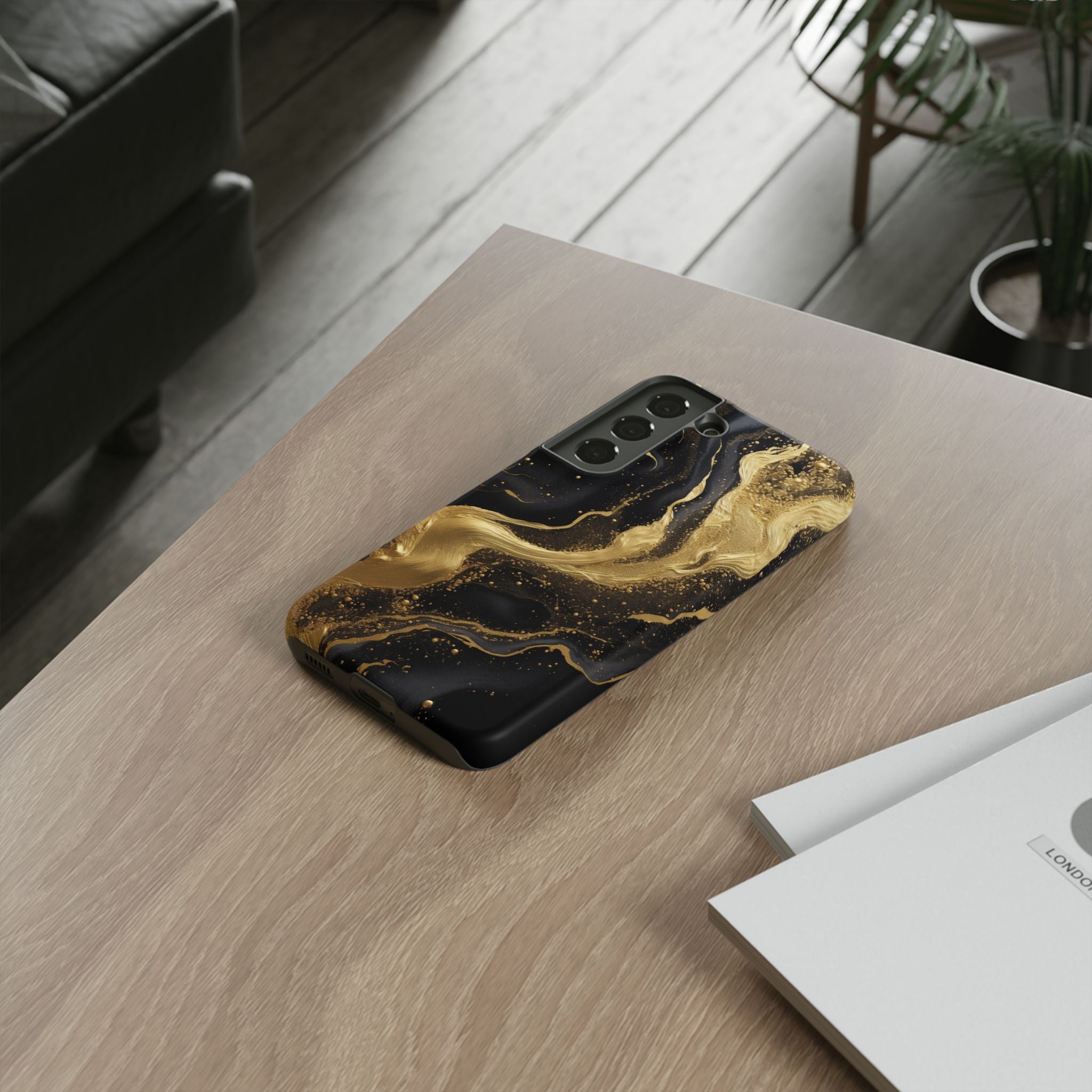 Golden Flow - Black &amp; Gold Marble Luxe Phone Case