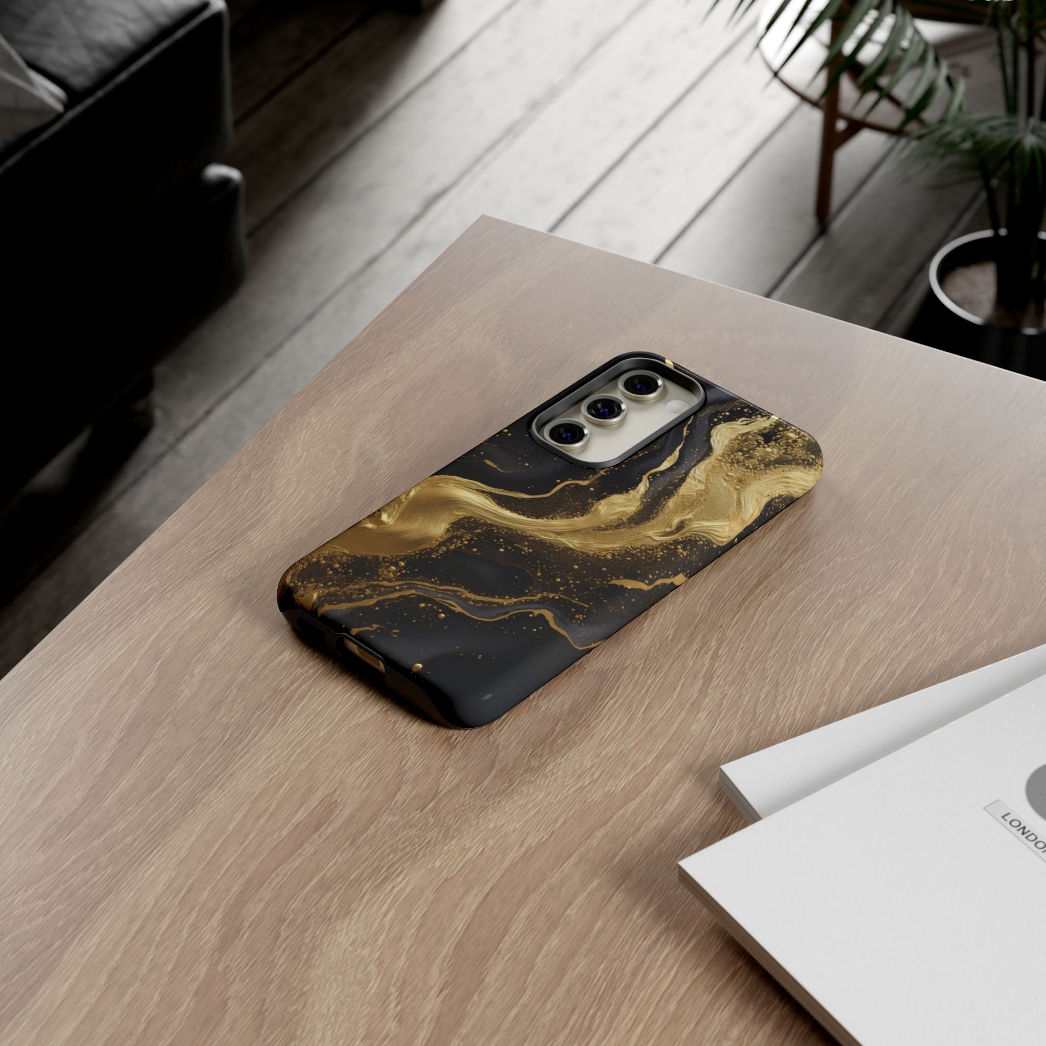 Golden Flow - Black &amp; Gold Marble Luxe Phone Case