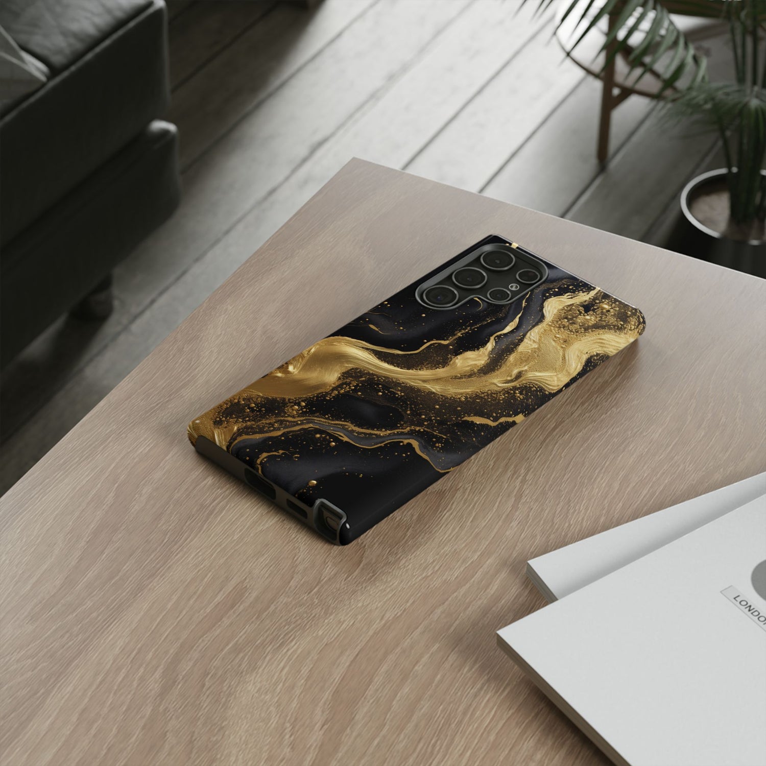 Golden Flow - Black &amp; Gold Marble Luxe Phone Case