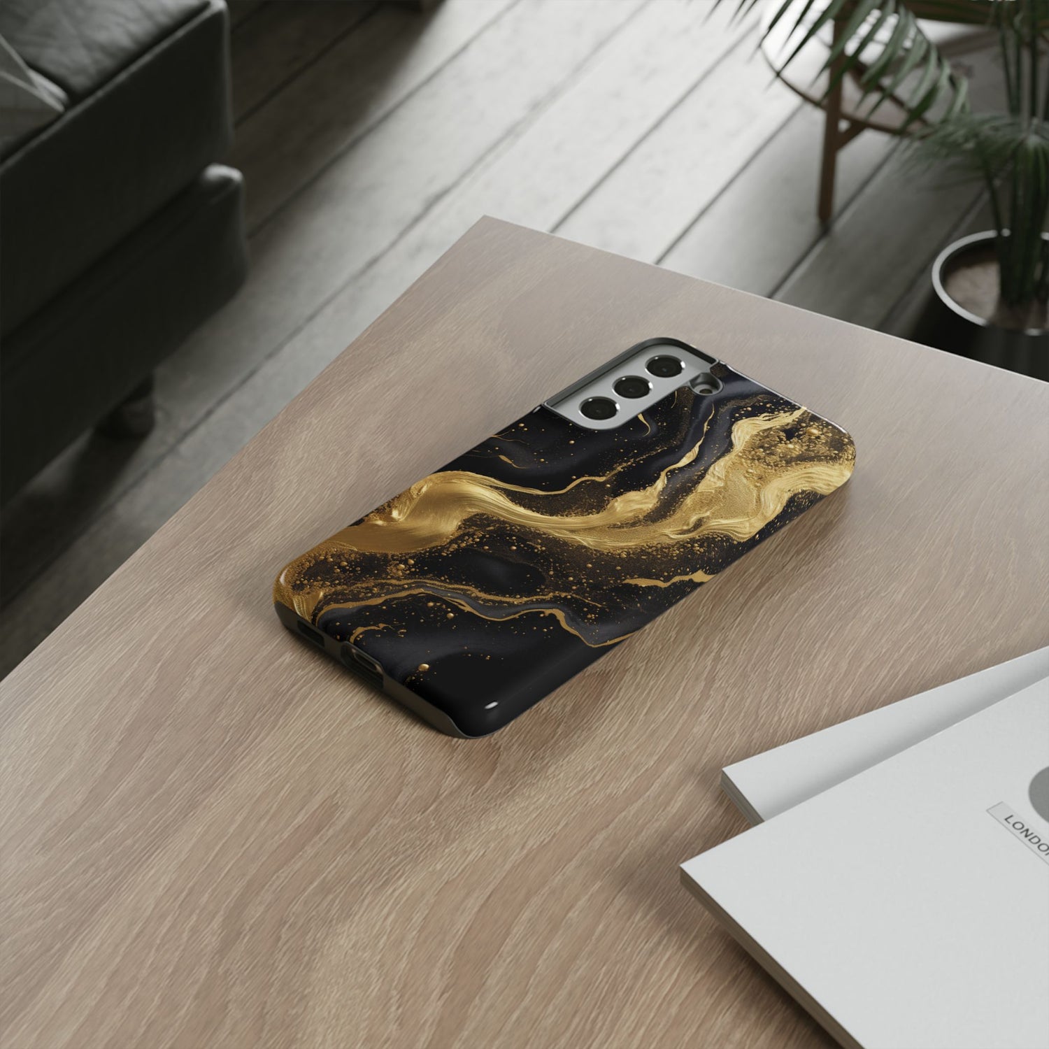 Golden Flow - Black &amp; Gold Marble Luxe Phone Case