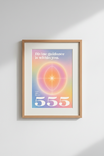444_Aura_8465413_mockup1_closeup.png