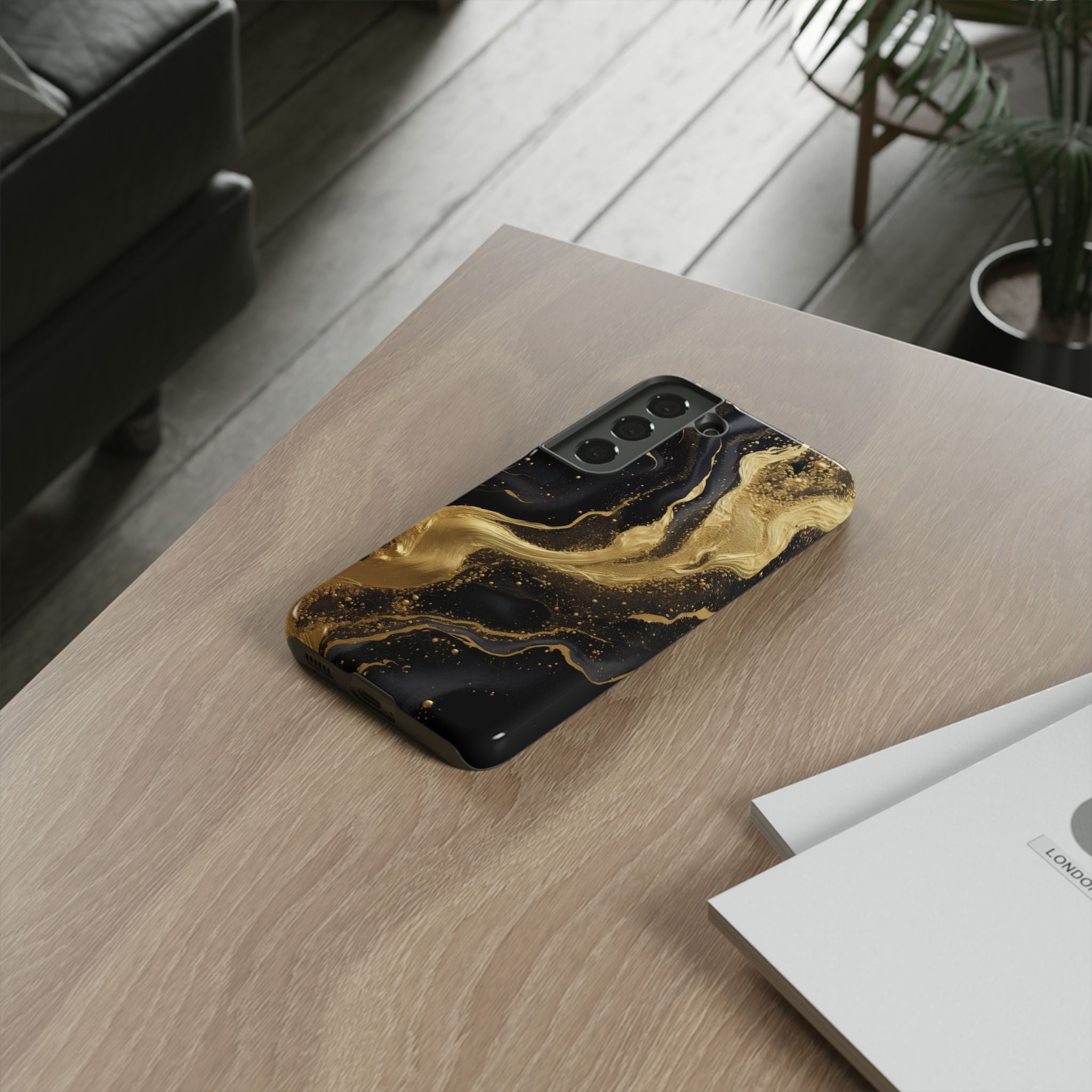 Golden Flow - Black &amp; Gold Marble Luxe Phone Case