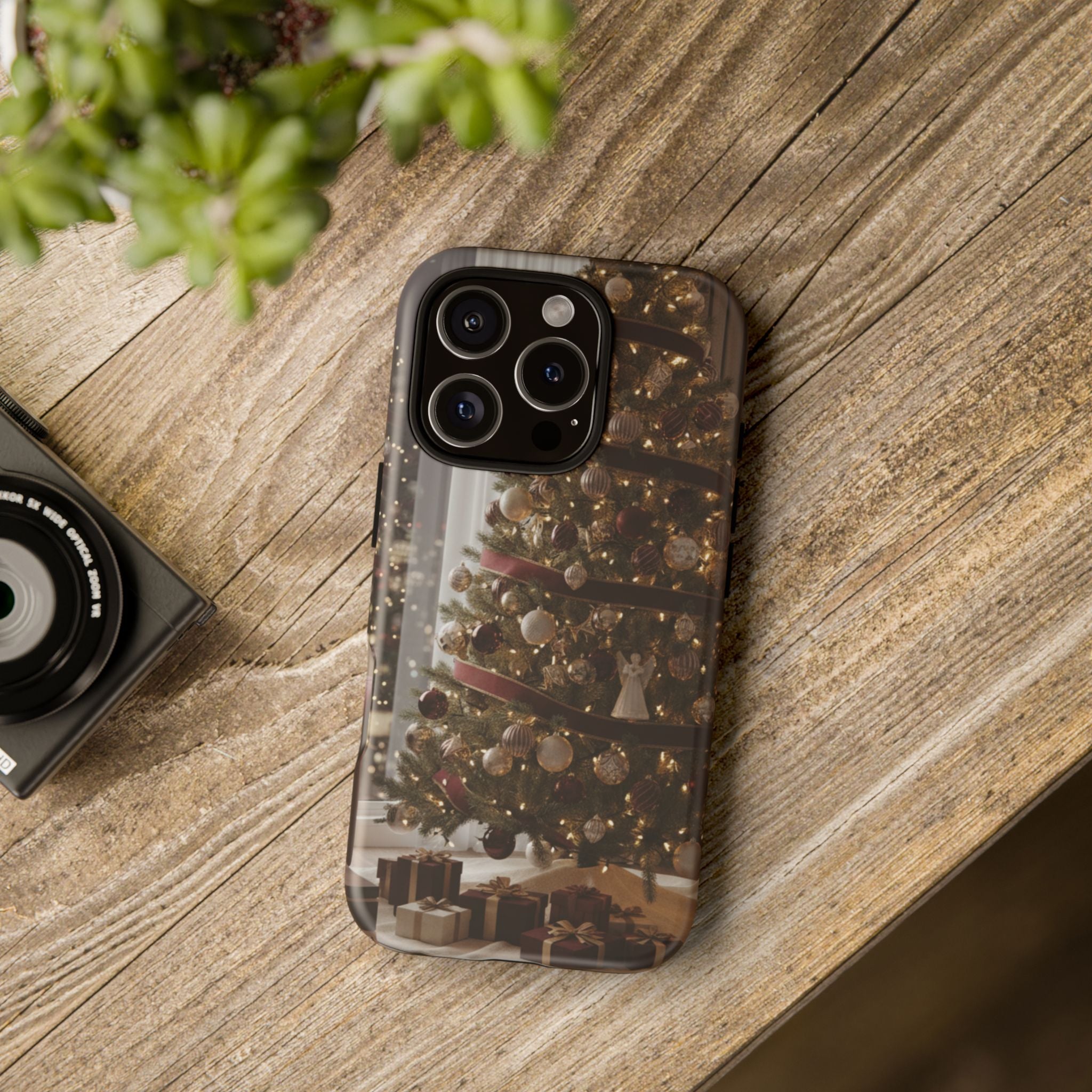 Enchanted Noel - Christmas Tree Glow Phone Case