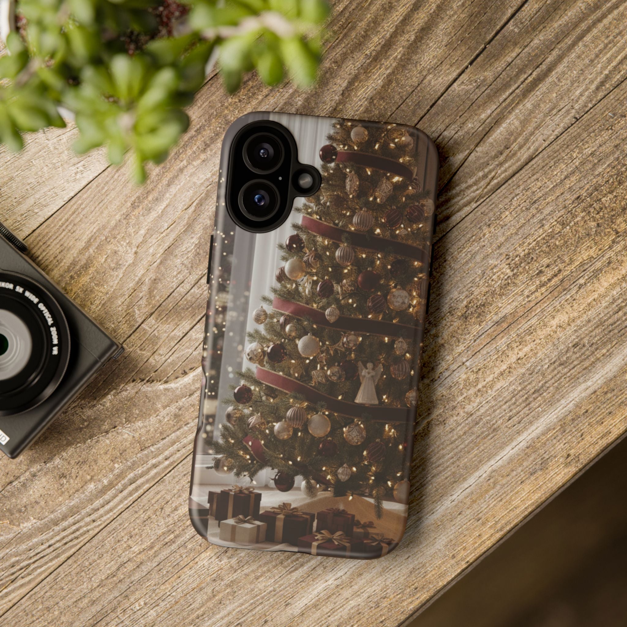 Enchanted Noel - Christmas Tree Glow Phone Case