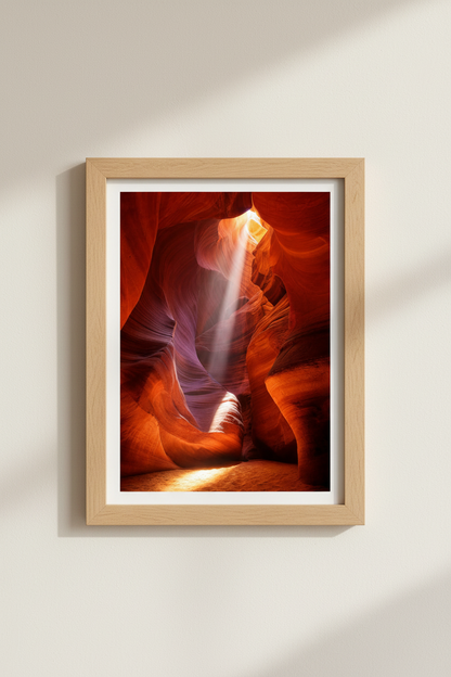 AntelopeCanyon_Sunbeams_5904569-171242-QKY_closeup_shot1.png