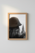 Beret_EiffelTower_119134-171242-QKY_closeup_shot1.png