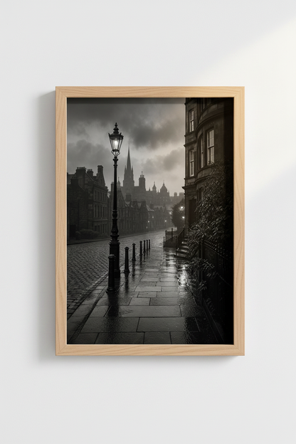EdinburghCastle_Fog_3098190_mockup1_closeup.png