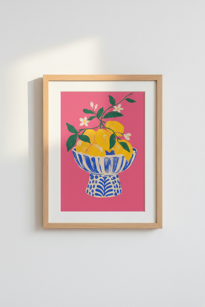 FloralVase_PinkBackground_2688820-010235-XP5_closeup_shot1.png