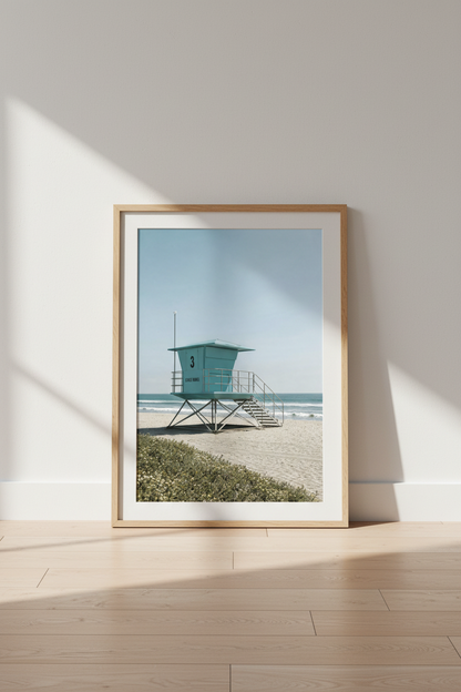 LifeguardTower_Beach_3470308-171209-S1U_floor_shot2.png
