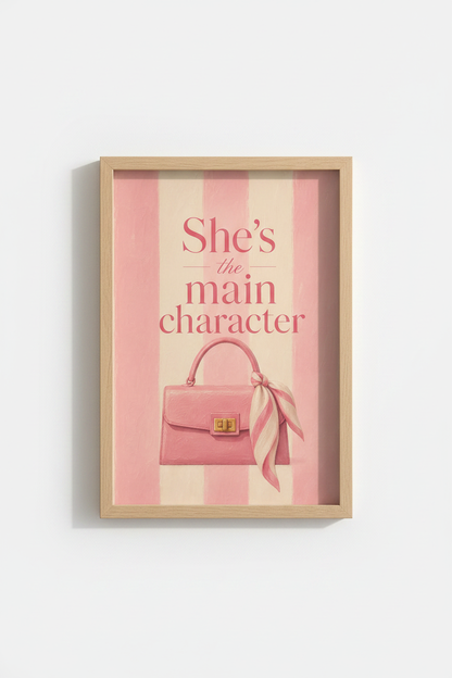 Shes_The_Moment_5952766-180628-MF0_closeup_shot1.png