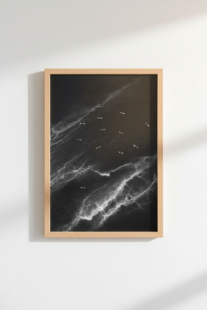Skiers_Dropping_In_101850-135132-RWO_closeup_shot1.png