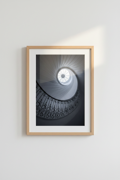 SpiralStaircase_Skylight_3470904-171242-QKY_closeup_shot1.png