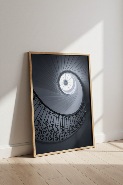 SpiralStaircase_Skylight_3470904-171242-QKY_floor_shot2.png