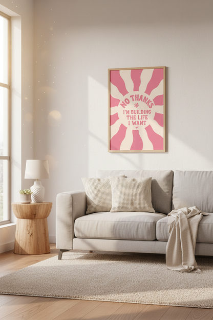 TheQueen_8134339-095145-OEE_living-room_shot2.png